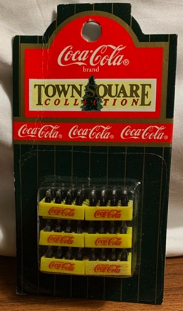4394-2 € 10,00 coca cola town square 6 cases item 64301.jpeg